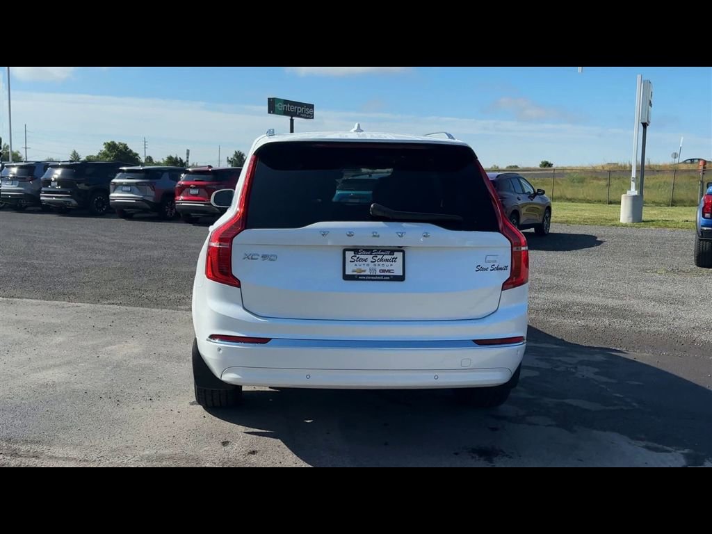 Used 2023 Volvo XC90 T8 Plus AWD/4WD image 7