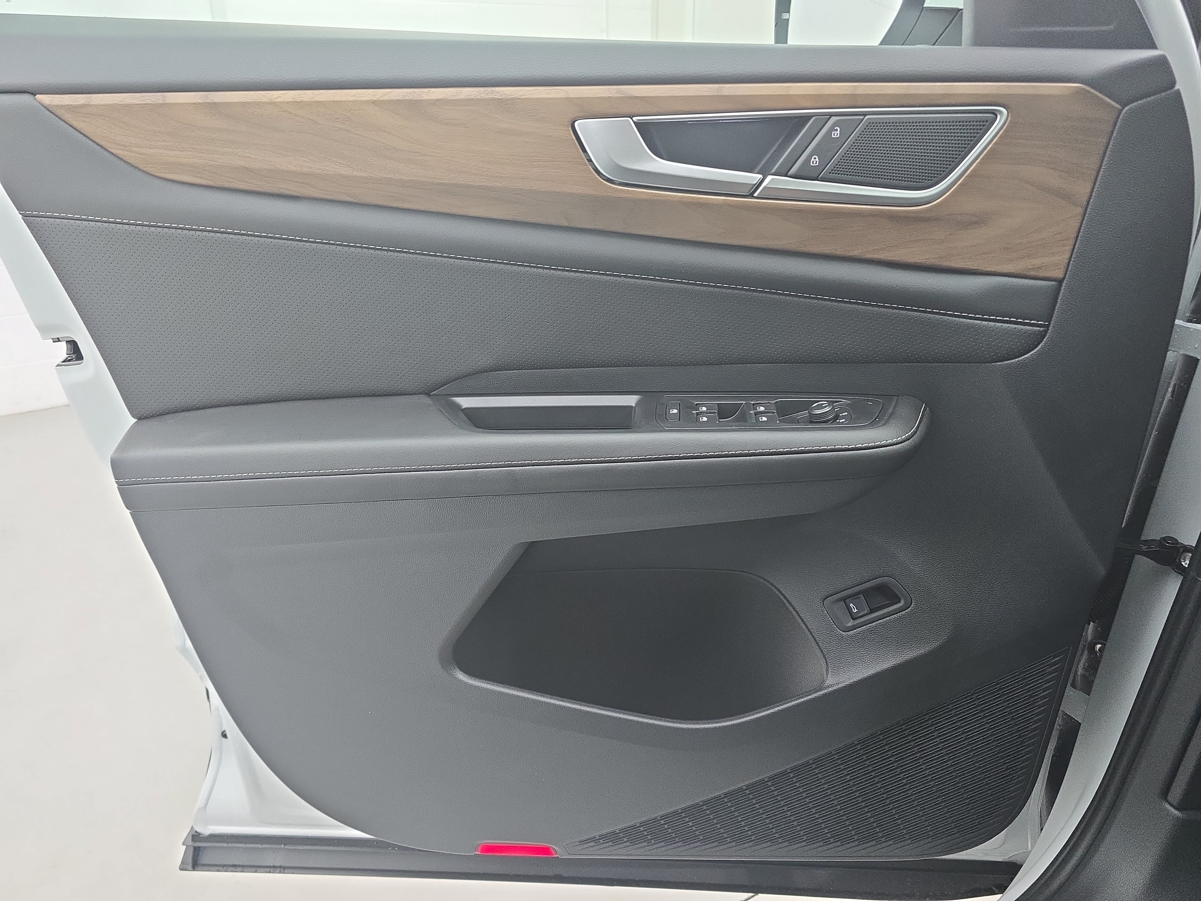 New 2026 Volkswagen Atlas SE AWD/4WD image 28