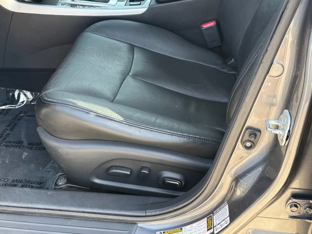 Used 2015 Nissan Altima 2.5 SL w/ Technology Package FWD image 10