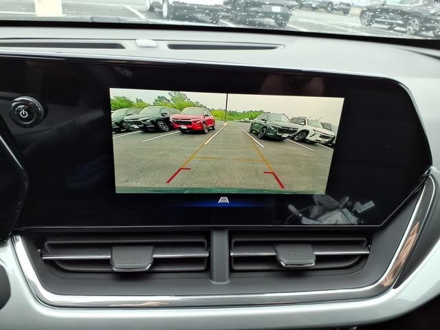 New 2026 Chevrolet Trax LT w/ Driver Confidence Package FWD image 12