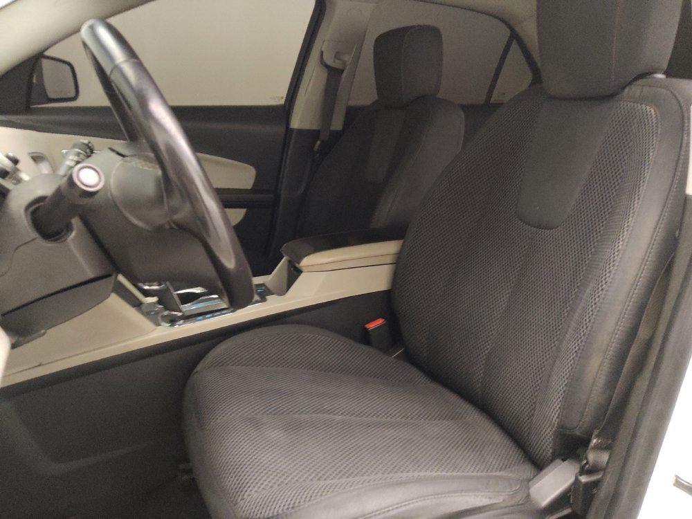 Used 2015 Chevrolet Equinox LT image 17