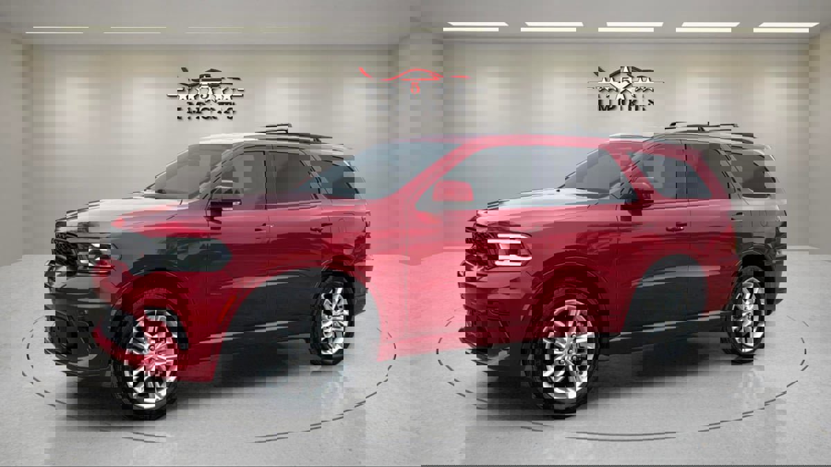 Used 2022 Dodge Durango GT image 1
