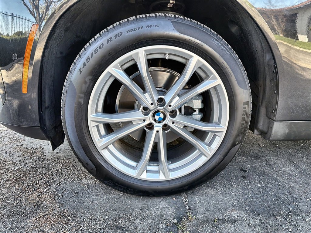 Used 2025 BMW X3 xDrive30i w/ Premium Package image 19