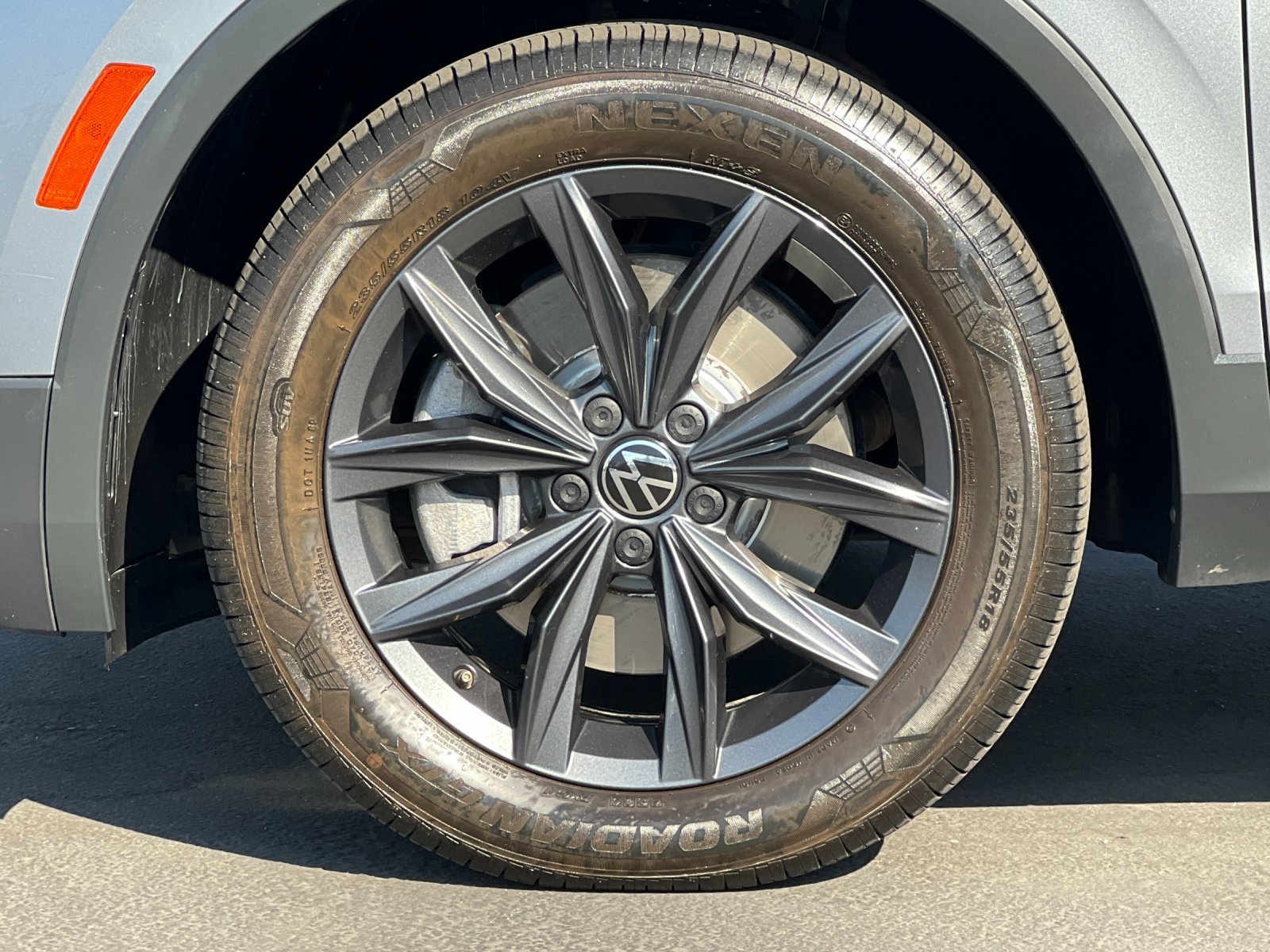 Used 2022 Volkswagen Tiguan SE image 25