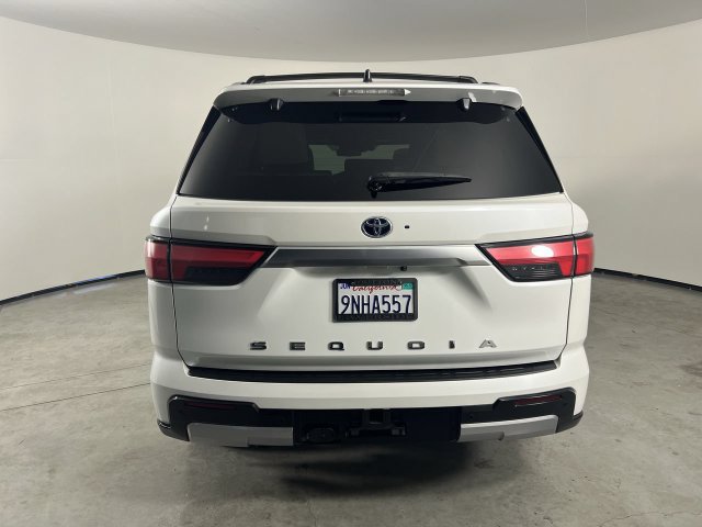Used 2024 Toyota Sequoia Capstone AWD/4WD image 7