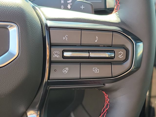 New 2026 GMC Yukon AT4 Ultimate AWD/4WD image 18