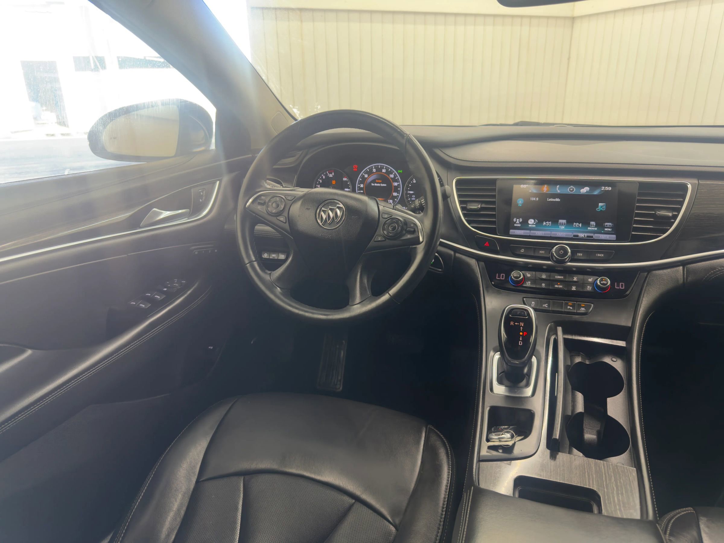 Used 2017 Buick Regal Premium w/ Driver Confidence Package #2 image 15