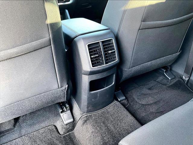 Used 2024 Kia Sportage LX FWD image 25