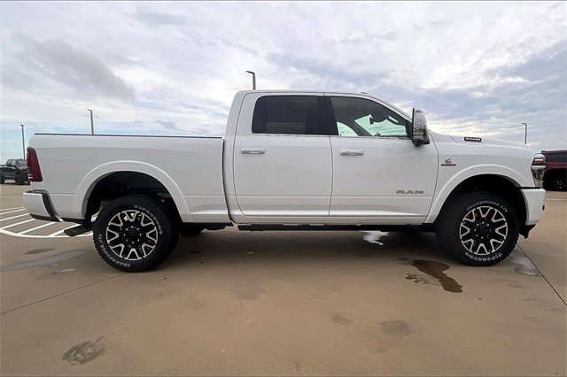 New 2025 RAM 2500 Limited image 16