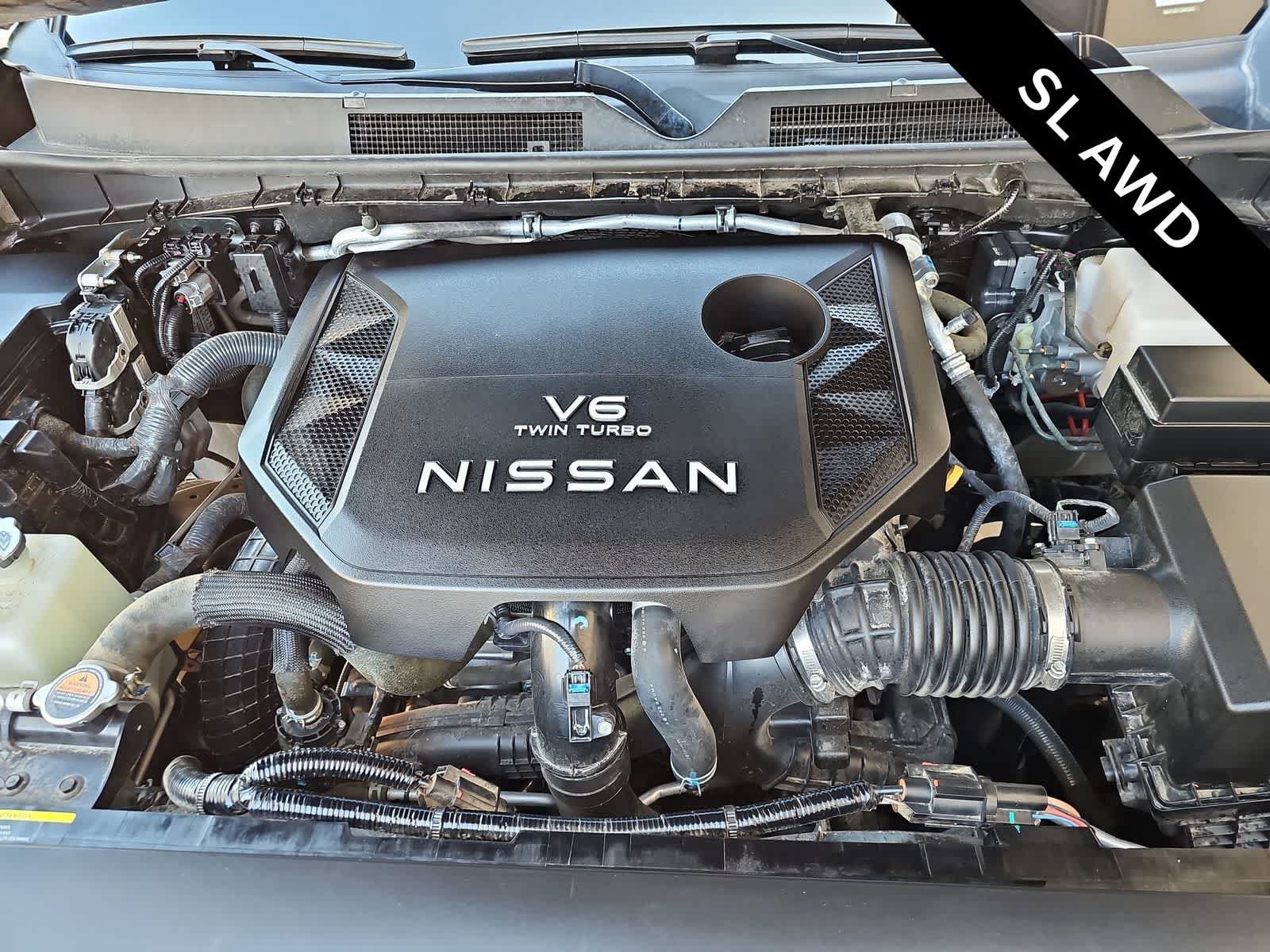 Used 2025 Nissan Armada SL AWD/4WD image 13