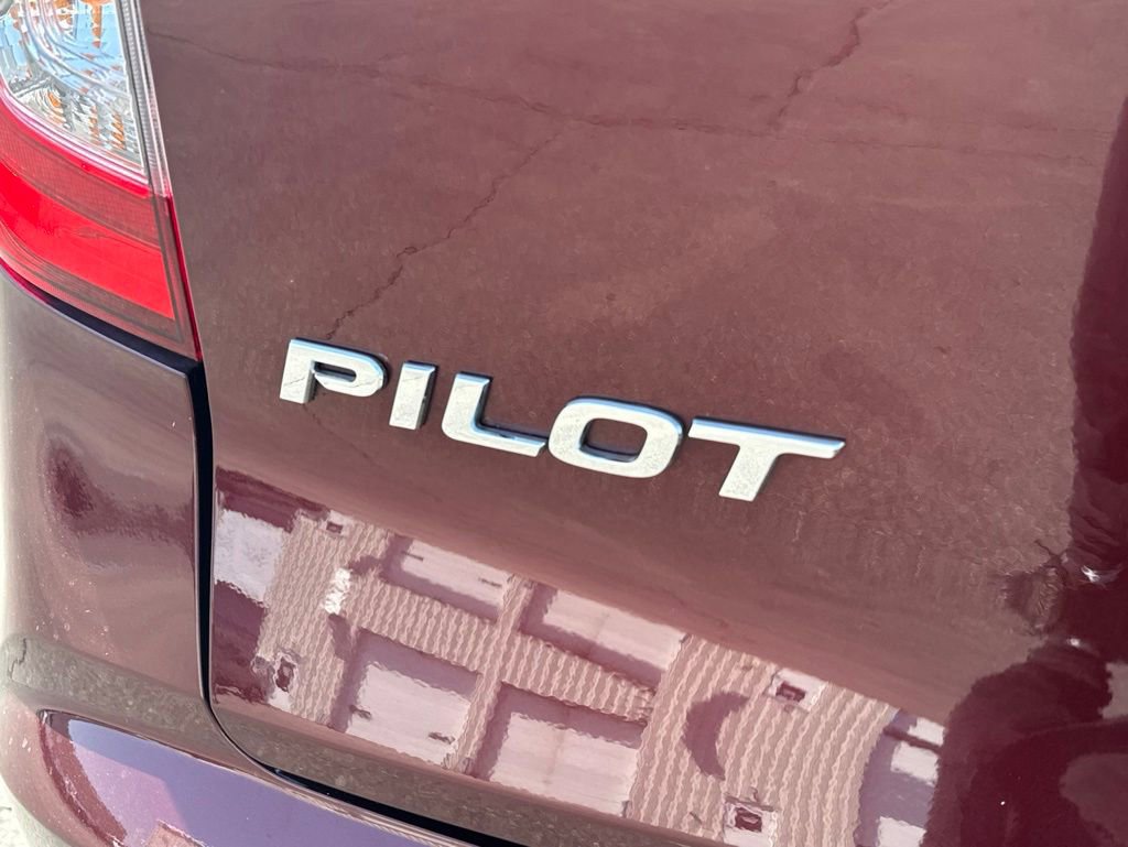Used 2022 Honda Pilot Touring image 8