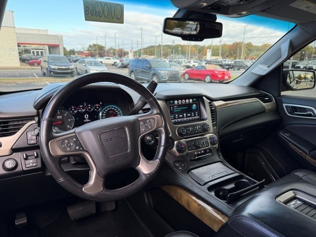 Used 2017 GMC Yukon Denali w/ Open Road Package image 19