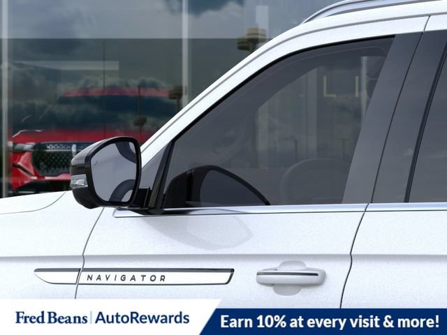 New 2026 Lincoln Navigator L Premier AWD/4WD image 26