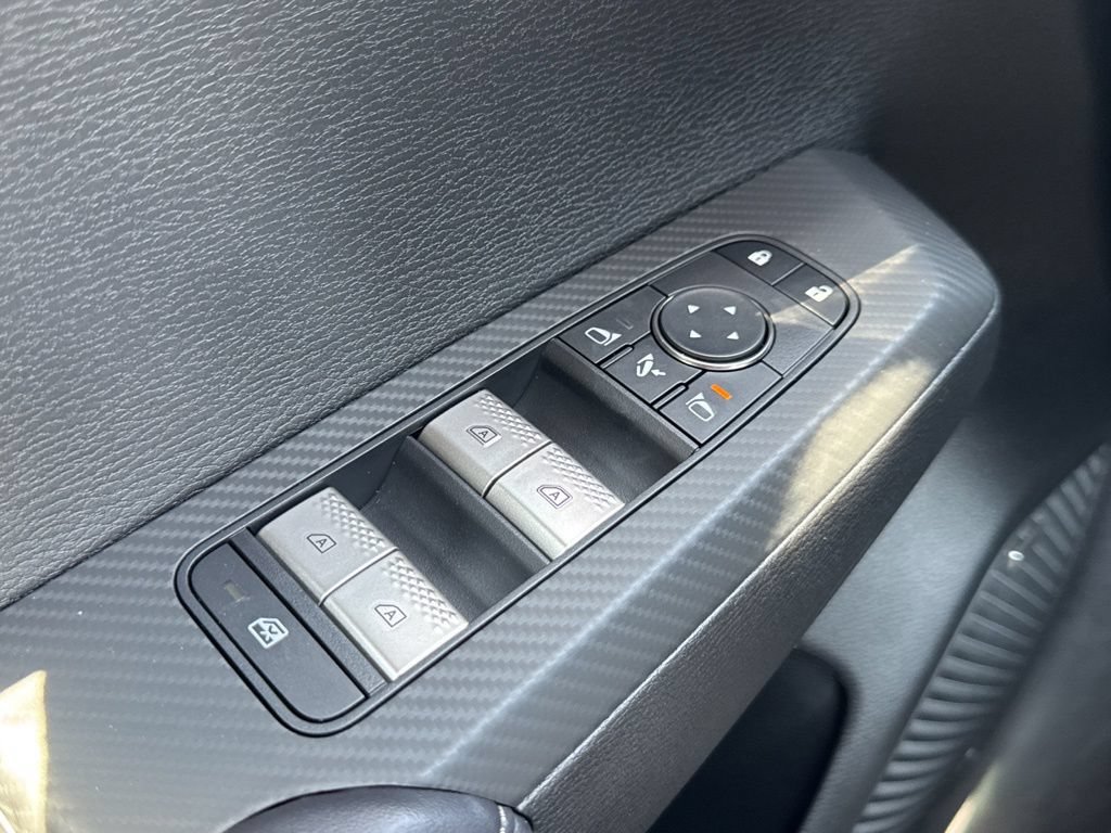 New 2026 Mitsubishi Outlander SE FWD image 37