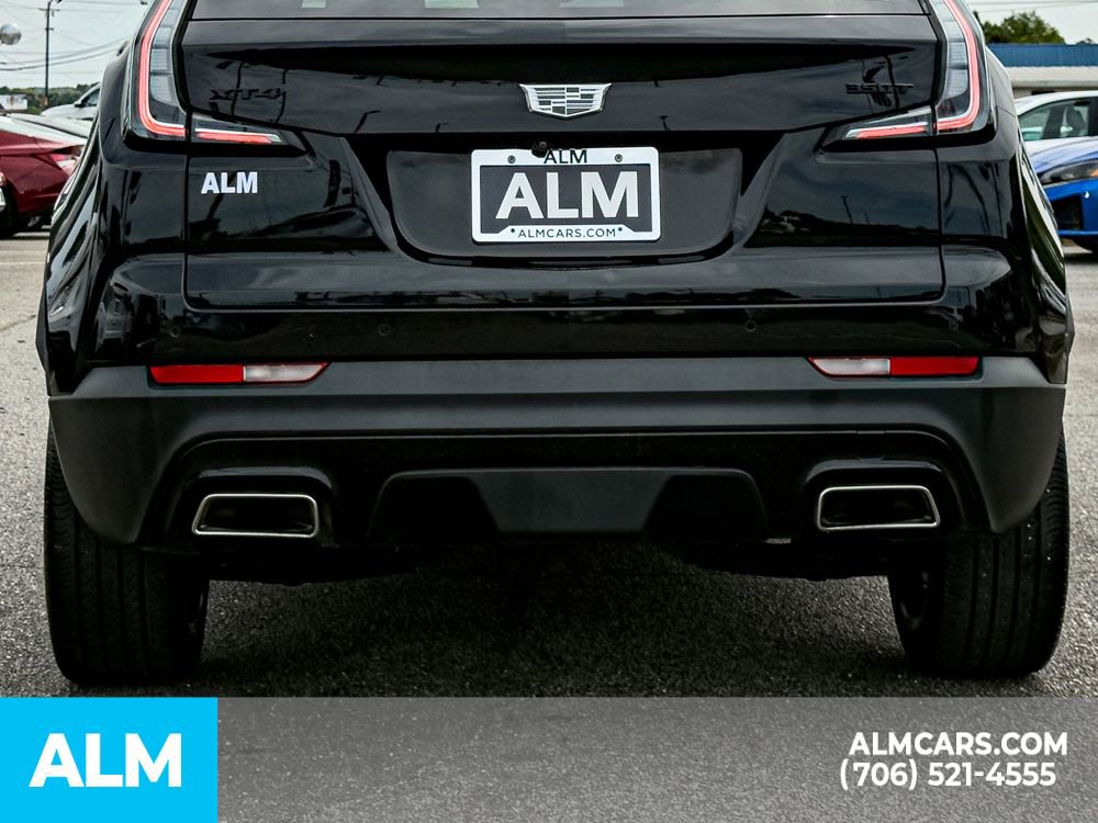 Used 2023 Cadillac XT4 Sport image 6