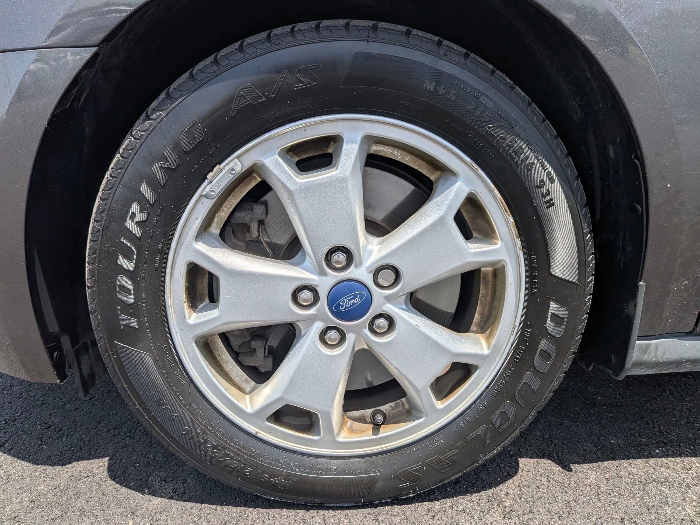 Used 2015 Ford Transit Connect XLT FWD image 12