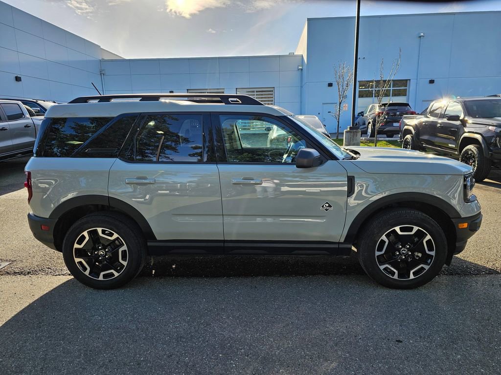 Used 2023 Ford Bronco Sport Outer Banks w/ Tech Package image 6