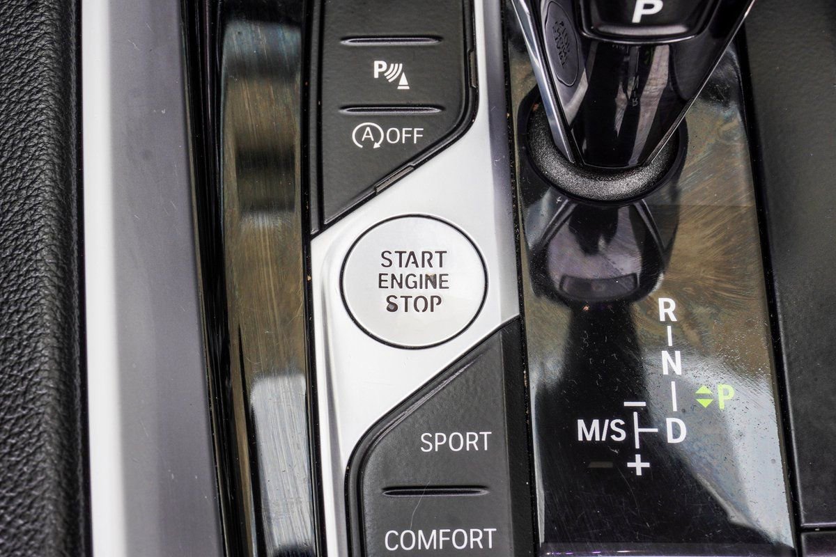 Used 2020 BMW Z4 sDrive30i w/ Executive Package image 17