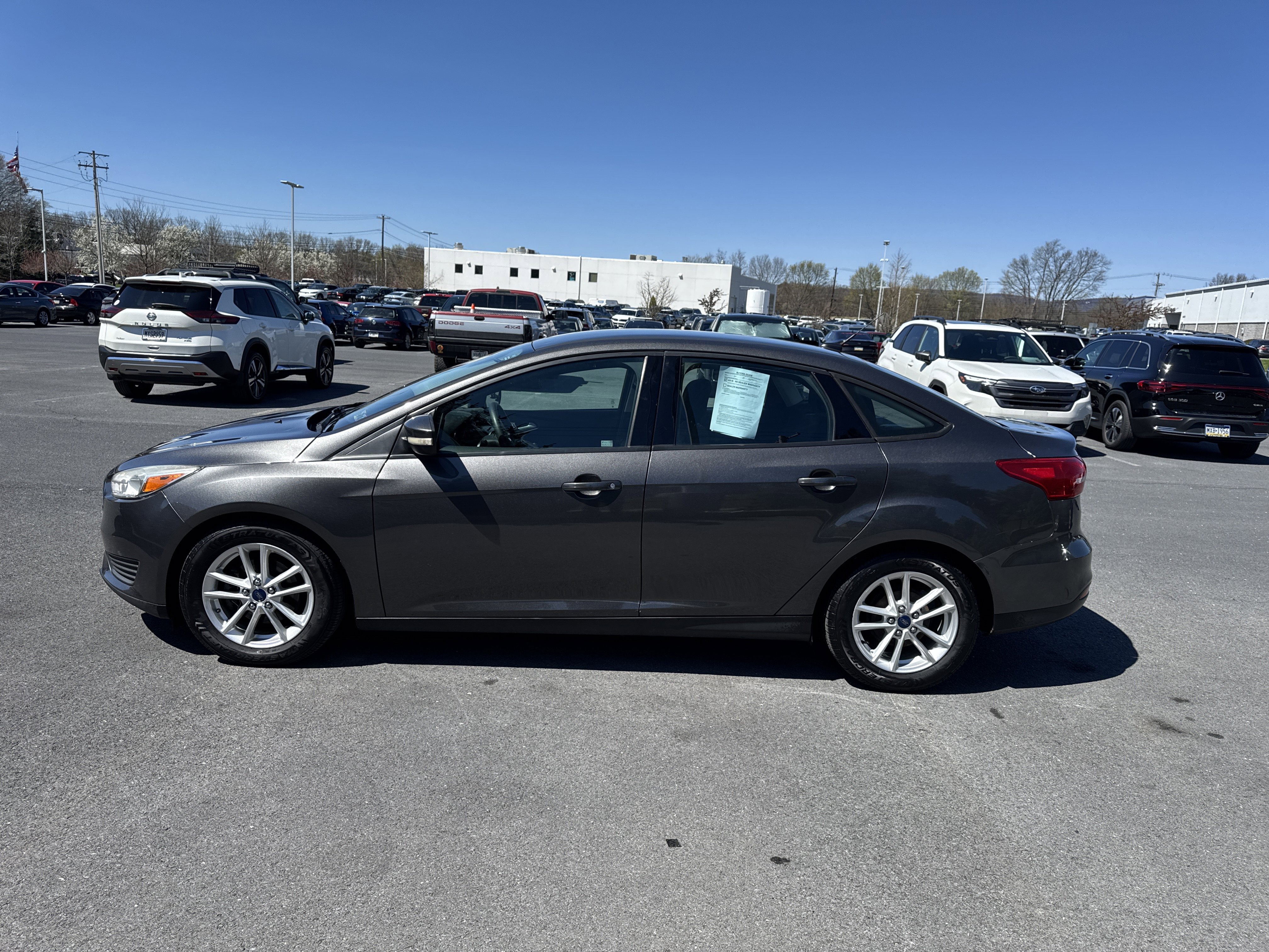 Used 2016 Ford Focus SE image 6