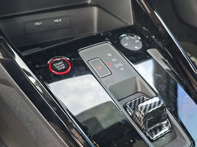 Used 2024 Audi RS 3 image 28