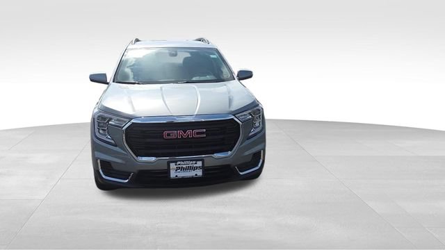 Certified 2024 GMC Terrain SLE w/ Driver Convenience Package FWD image 11