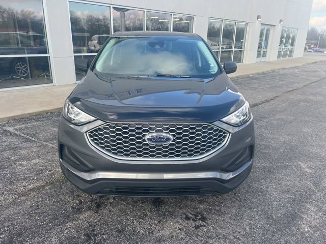 Used 2024 Ford Edge SE AWD/4WD image 2