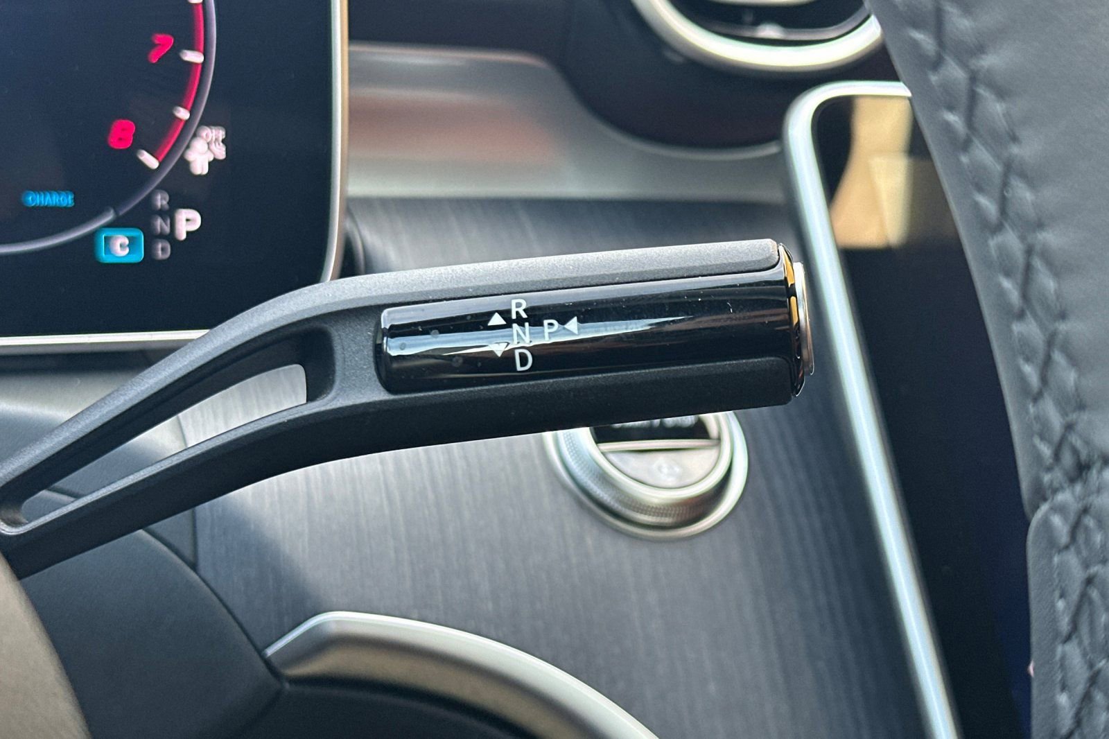 Used 2025 Mercedes-Benz C 300 4MATIC Sedan image 22