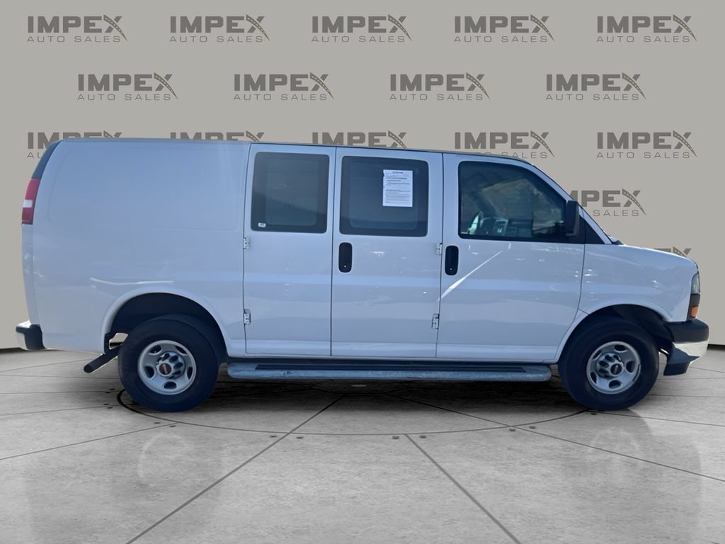 Used 2022 GMC Savana 2500 w/ Driver Convenience Package RWD image 6