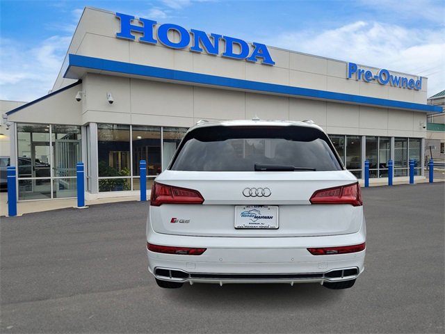 Used 2018 Audi SQ5 Premium Plus w/ S Sport Package image 5