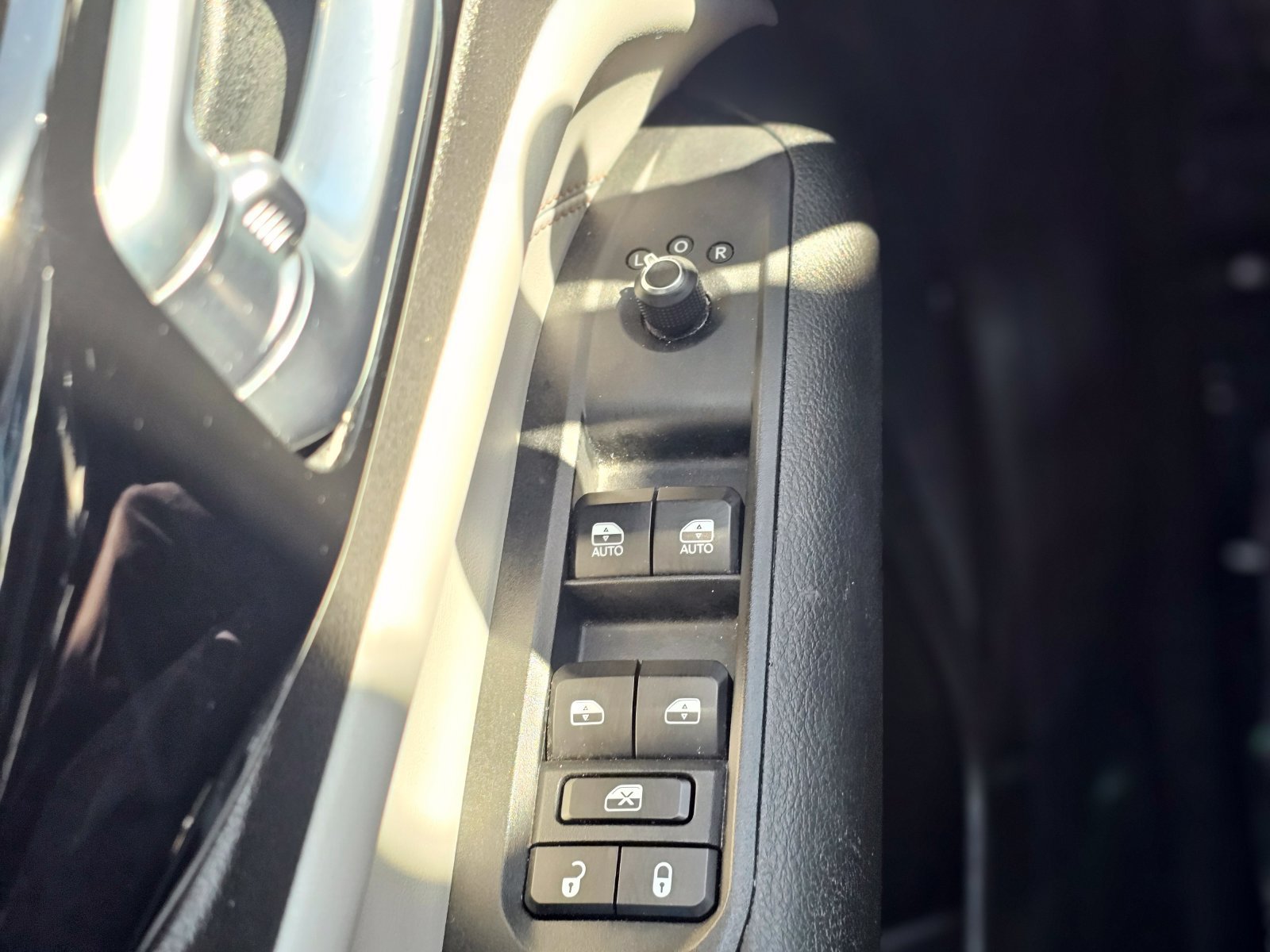 Used 2024 Jeep Compass Limited AWD/4WD image 30