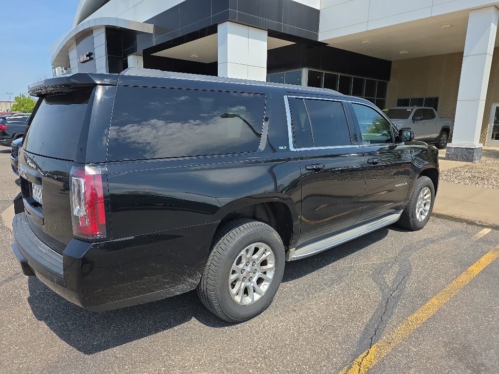 Used 2015 GMC Yukon XL SLT w/ Open Road Package AWD/4WD image 9