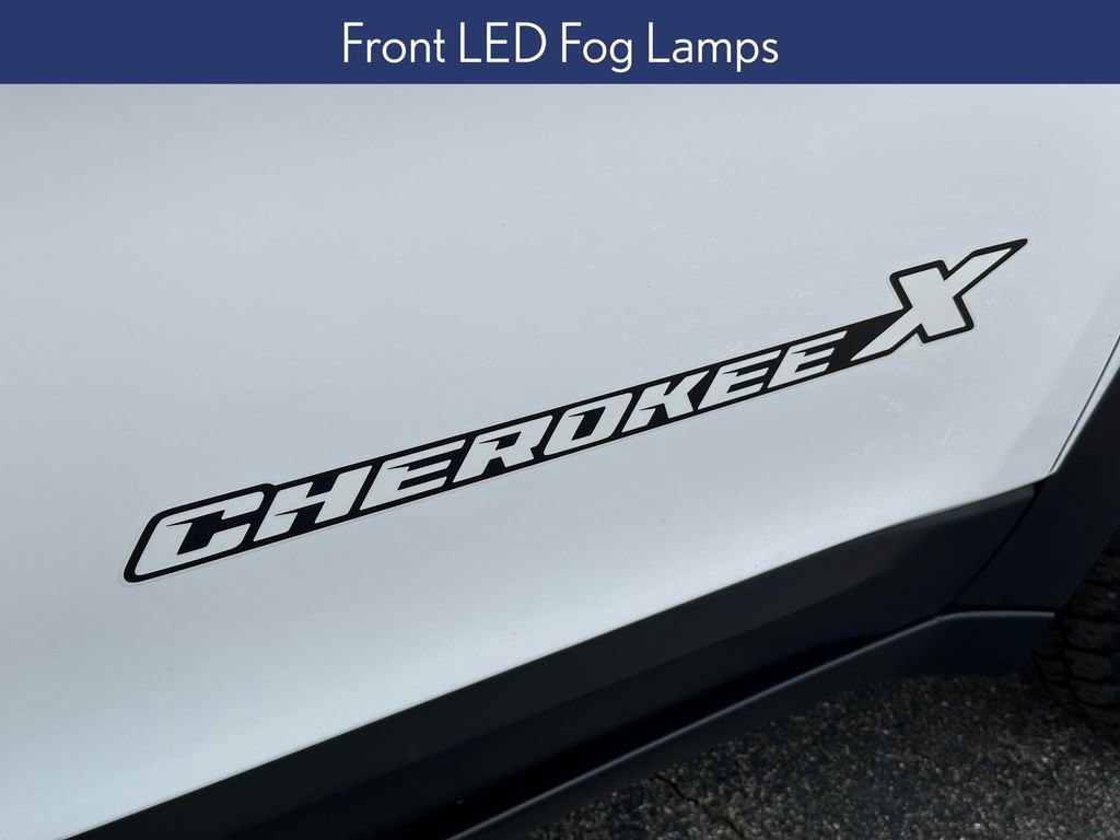 Used 2022 Jeep Cherokee Latitude w/ Sun & Sound Group image 17