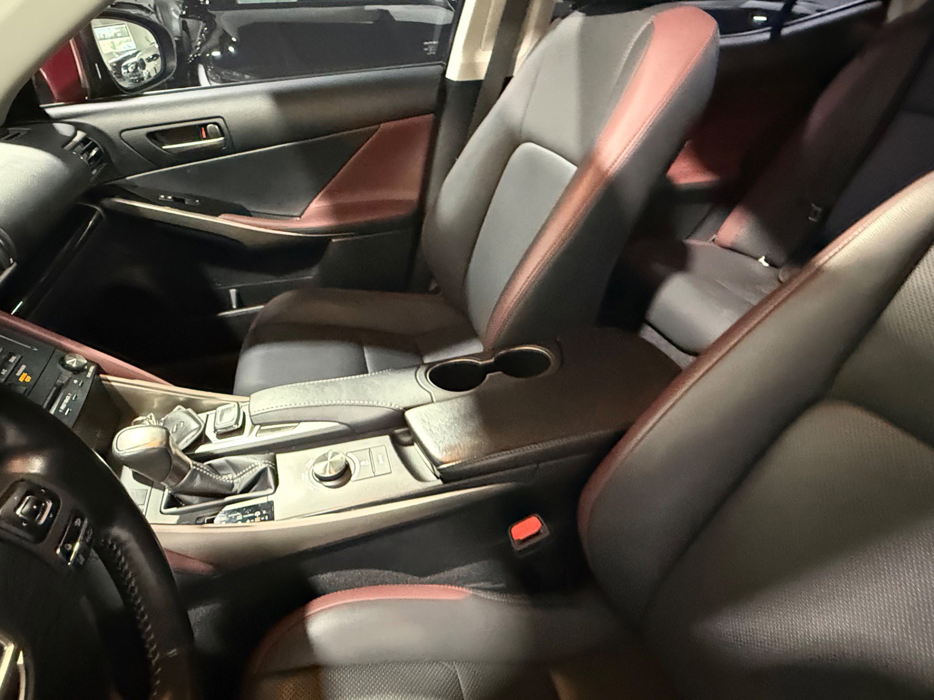 Used 2018 Lexus IS 300 AWD w/ Comfort Package image 25