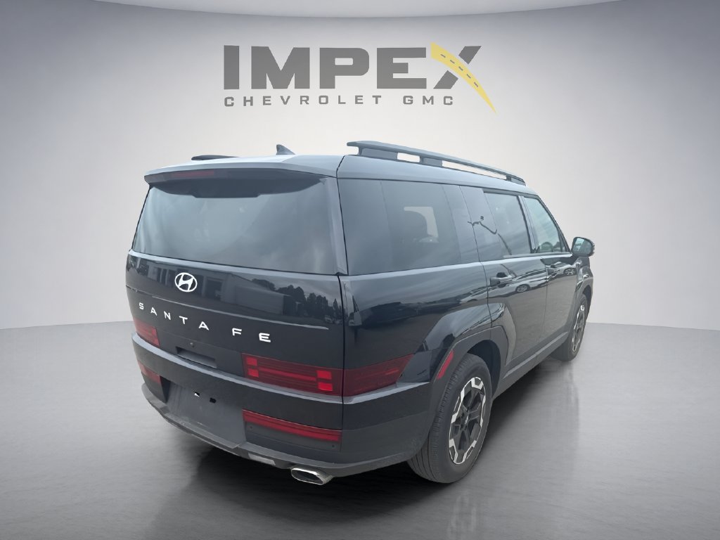 Used 2026 Hyundai Santa Fe SEL FWD image 15