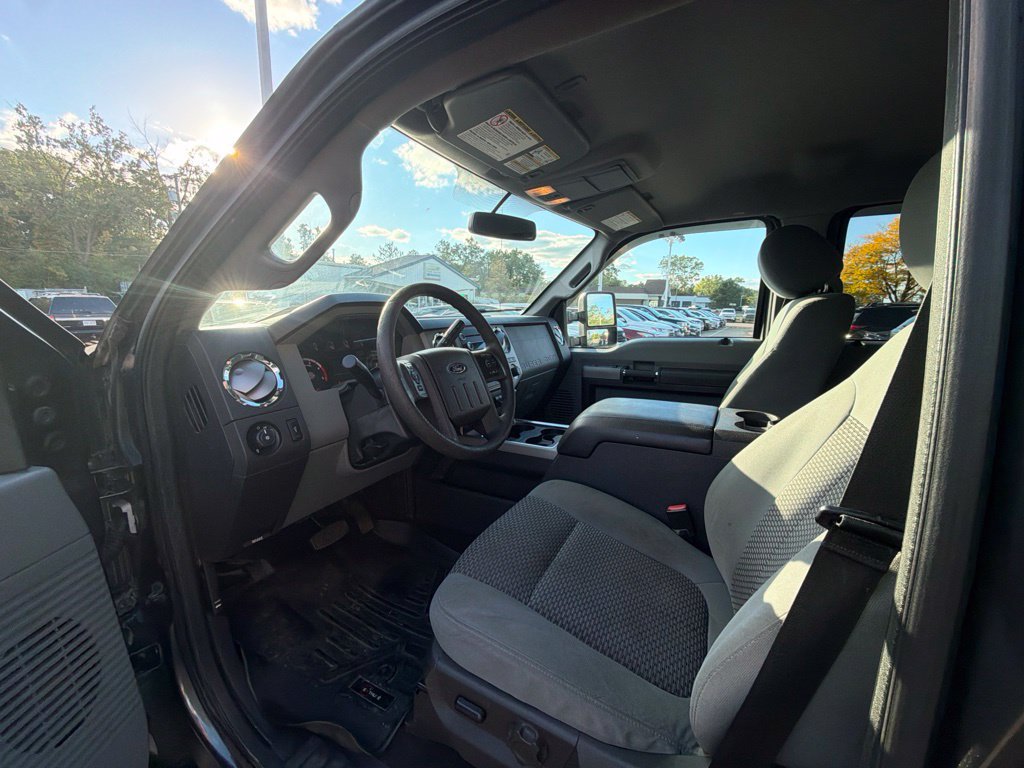 Used 2016 Ford F250 XLT w/ FX4 Off-Road Package AWD/4WD image 13