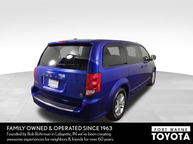 Used 2020 Dodge Grand Caravan SE FWD image 7