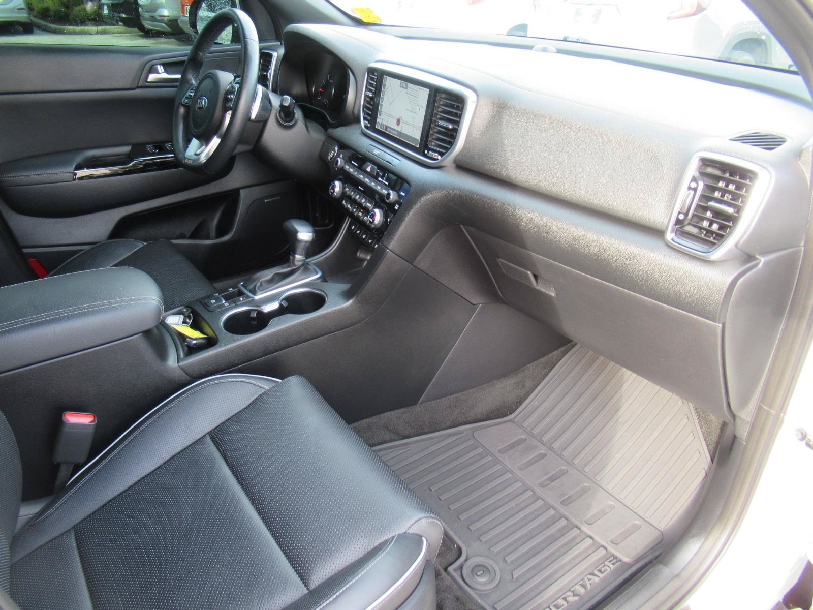 Used 2022 Kia Sportage SX FWD image 12