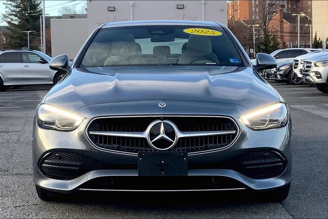 Used 2025 Mercedes-Benz C 300 4MATIC Sedan image 2