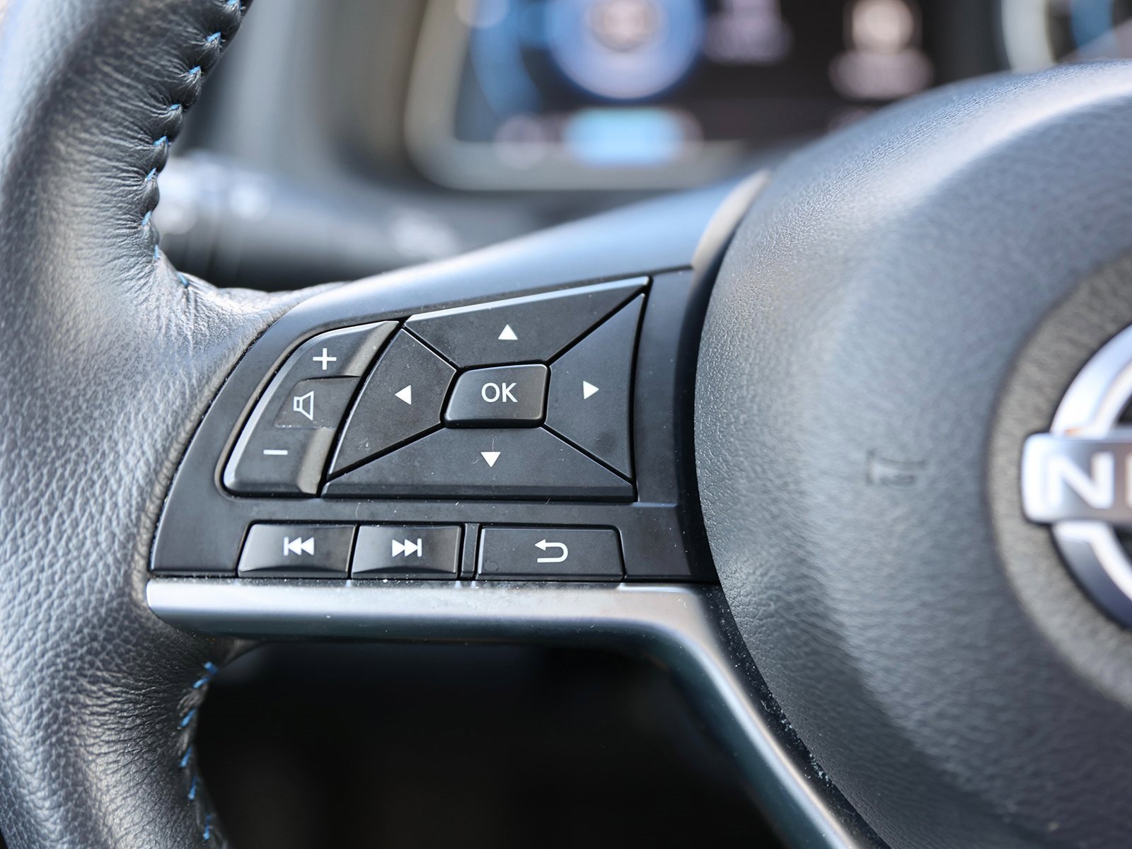 Used 2023 Nissan Leaf SV Plus image 37