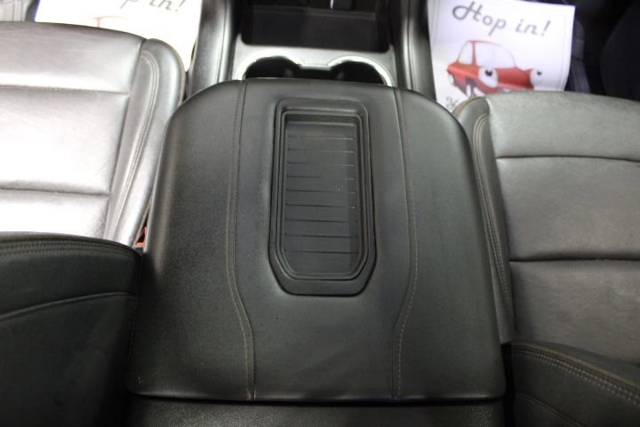 Used 2023 Chevrolet Tahoe High Country AWD/4WD image 33