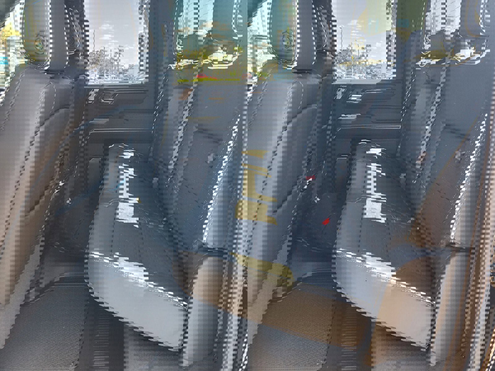 New 2026 GMC Sierra 2500 Denali Ultimate w/ Max Trailering Package image 14