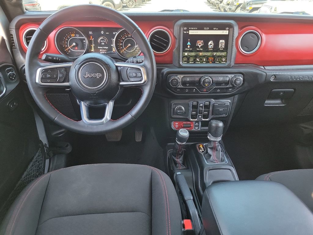 Used 2023 Jeep Wrangler Unlimited Rubicon image 3