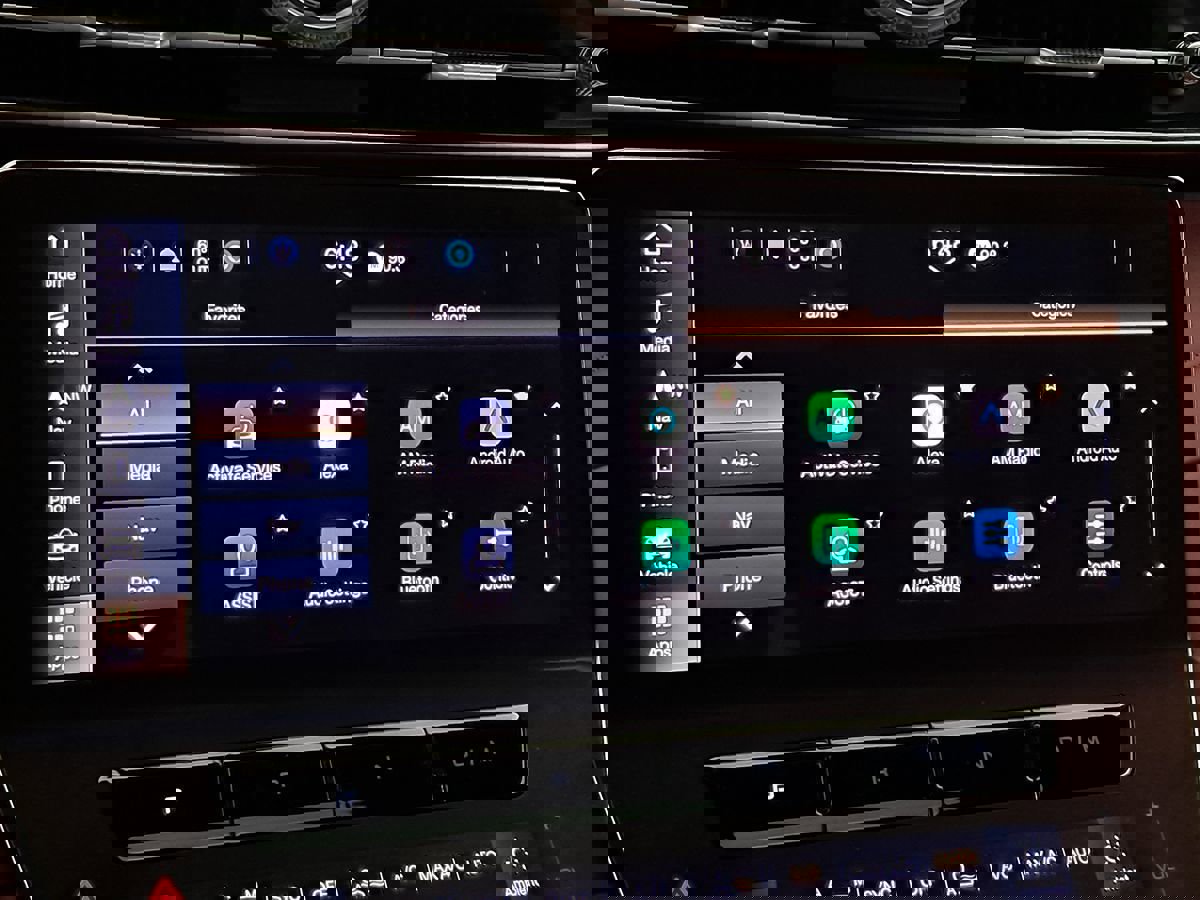 Used 2023 Maserati Grecale Modena image 33