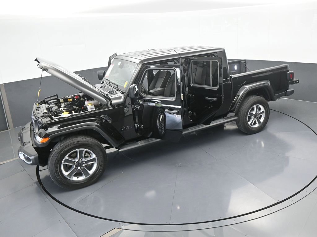 Used 2024 Jeep Gladiator Sport w/ Premium Package image 66