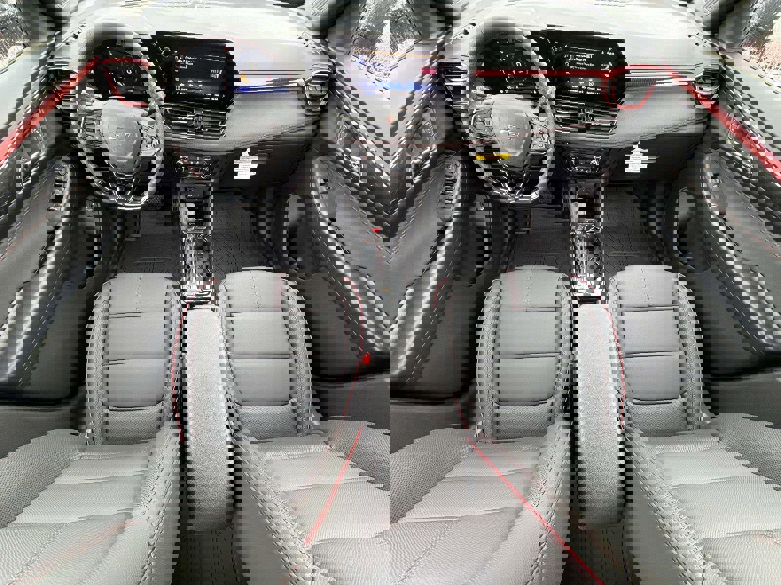 New 2026 Chevrolet TrailBlazer RS w/ Convenience Package image 2