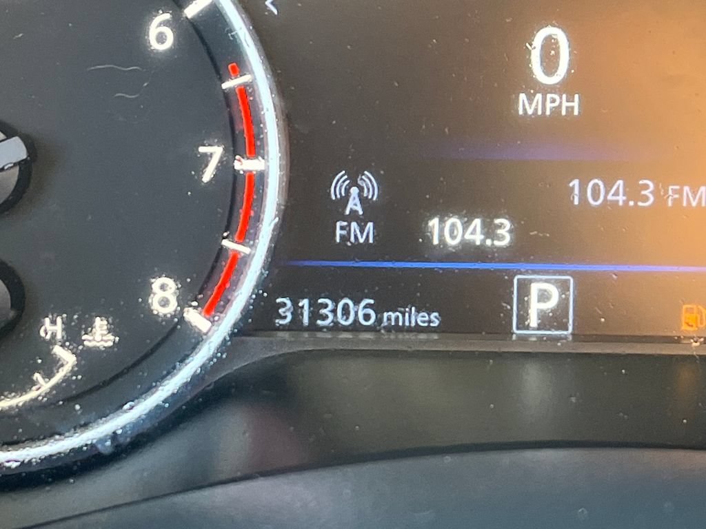 Used 2023 Nissan Altima 2.5 SR FWD image 16