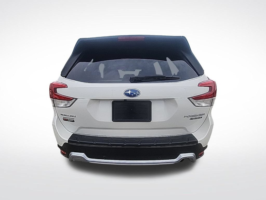 Used 2024 Subaru Forester Touring AWD/4WD image 6