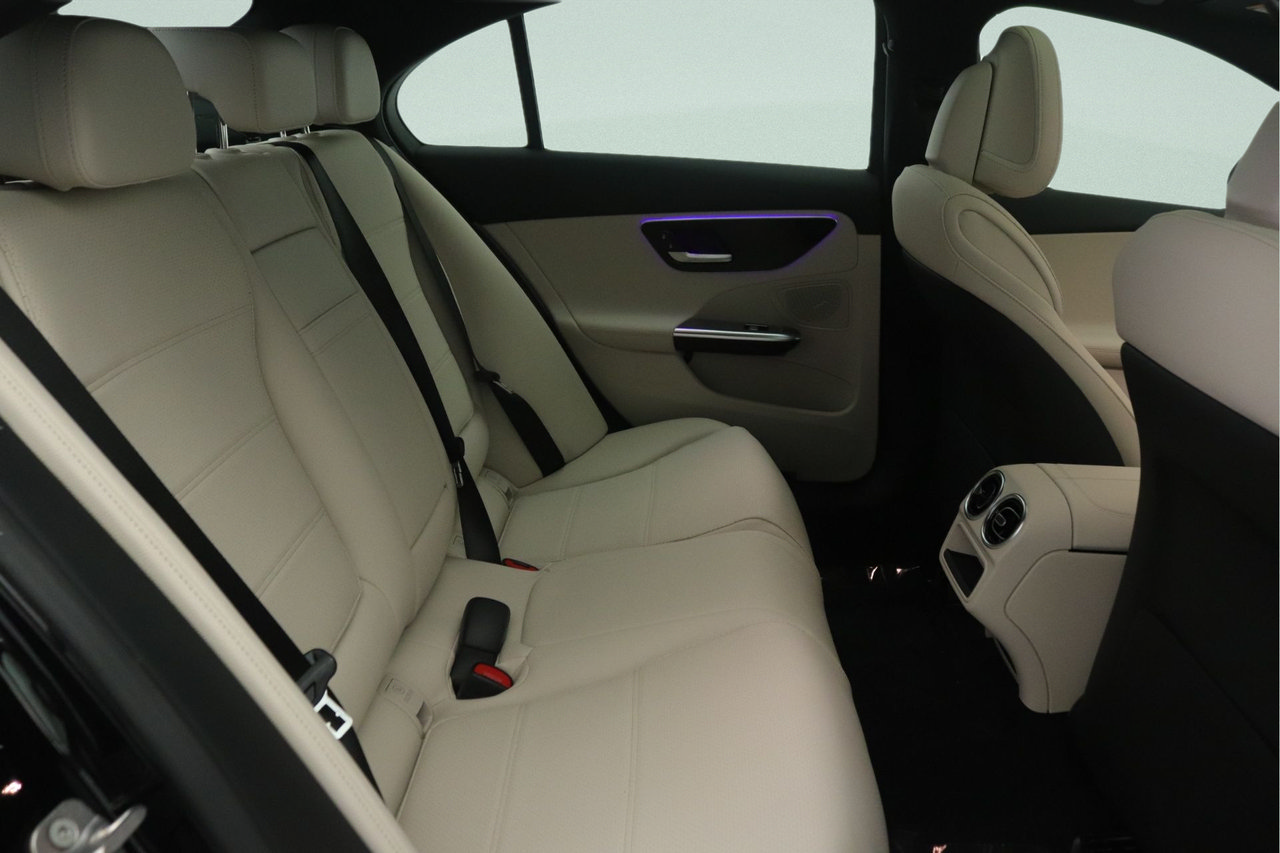 New 2026 Mercedes-Benz C 300 Sedan image 8