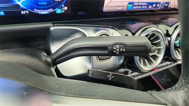 Used 2024 Mercedes-Benz EQB 250+ w/ Driver Assistance Package image 39