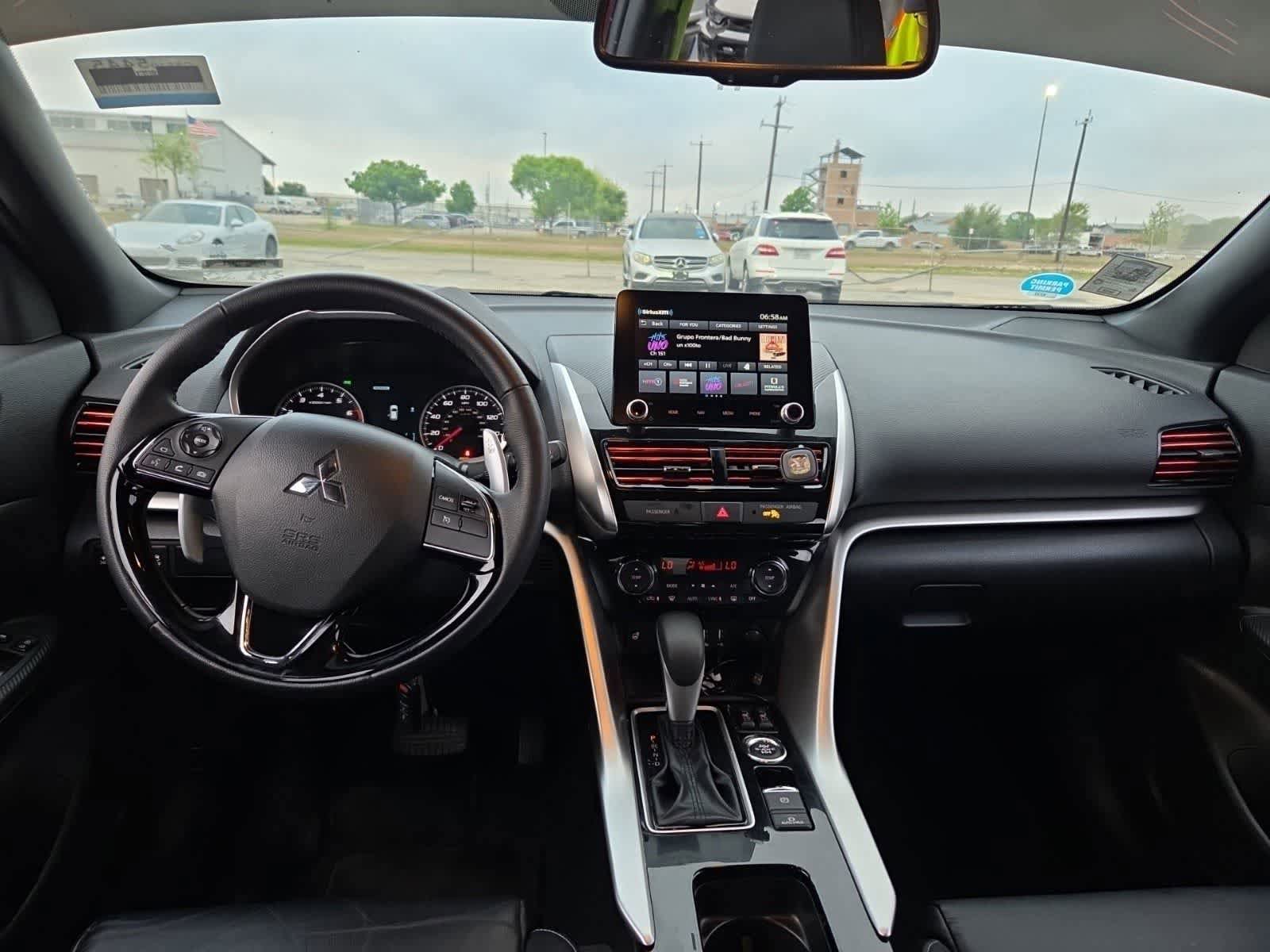 Used 2022 Mitsubishi Eclipse Cross SEL AWD/4WD image 5